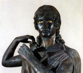 Statua di danzatrice in bronzo da Ercolano