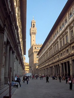 <b>Museo degli Uffizi con Palazzo Vecchio</b>