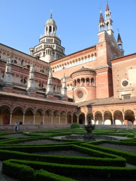 <b>La Certosa di Pavia vista dal piccolo chiostro </b>
