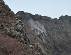 <b>Fumaroles on the top of Mount Vesuvius</b>