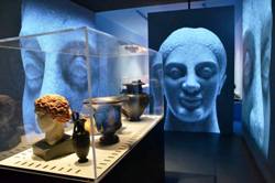 <b>Inside the exhibition Pompeii and the Greeks</b>