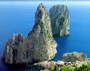  I famosi Faraglioni di Capri, simbolo dell'isola